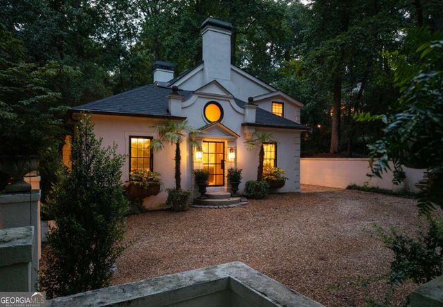 2760 Northside Drive NW, Atlanta, GA 30305