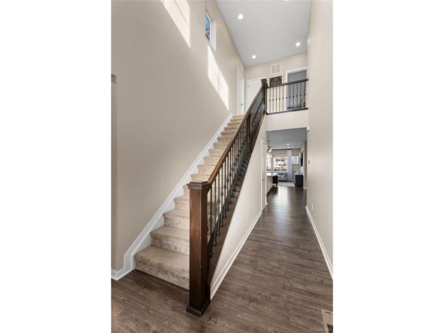 955 Equinox Dr, Erie, CO 80516