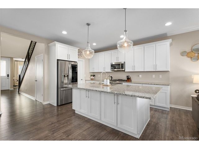 955 Equinox Dr, Erie, CO 80516