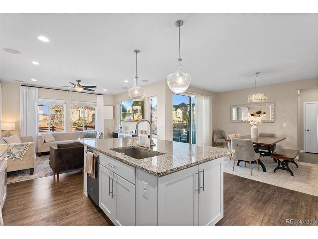 955 Equinox Dr, Erie, CO 80516