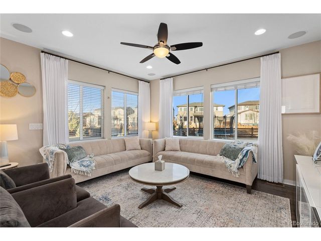 955 Equinox Dr, Erie, CO 80516