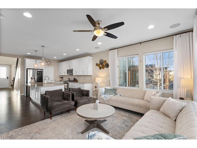 955 Equinox Dr, Erie, CO 80516