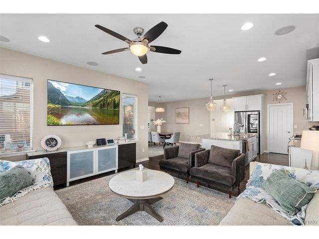 955 Equinox Dr, Erie, CO 80516