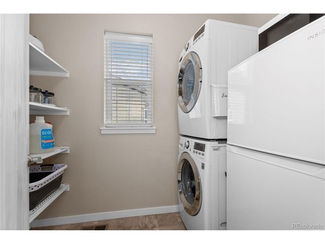 955 Equinox Dr, Erie, CO 80516