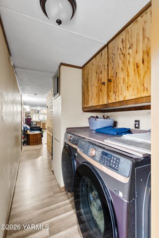 2205 Butterfield Rd 241, Yakima, WA 98901