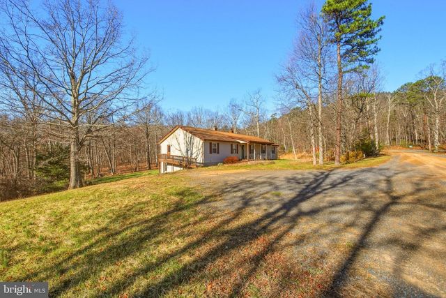 553 MOUNT OF OLIVES TRL, Fort Valley, VA 22652