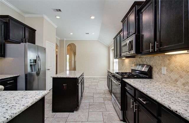 18123 Tall Chestnut Street, Cypress, TX 77429