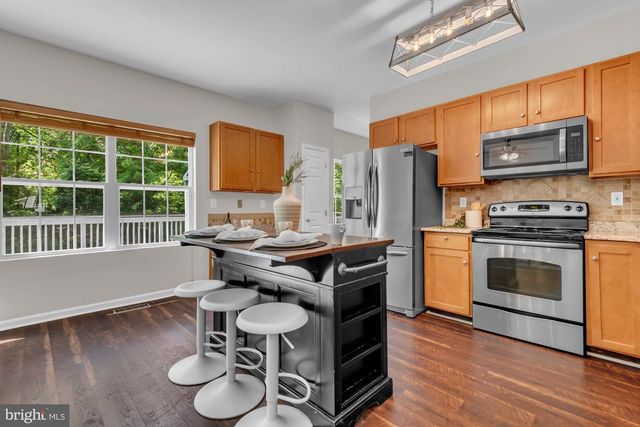 8121 SAGAMORE WAY, Pasadena, MD 21122