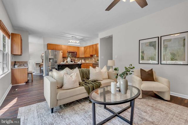8121 SAGAMORE WAY, Pasadena, MD 21122