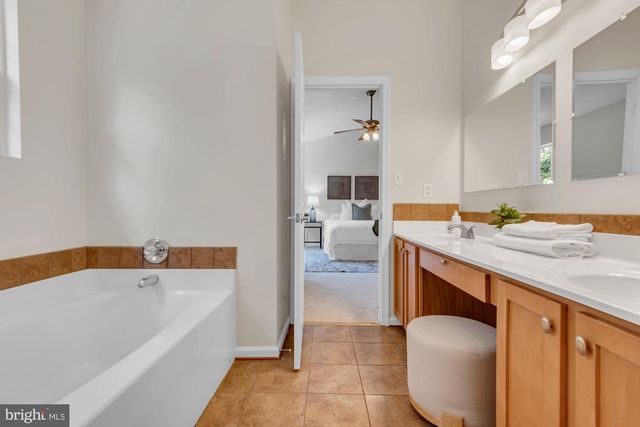 8121 SAGAMORE WAY, Pasadena, MD 21122