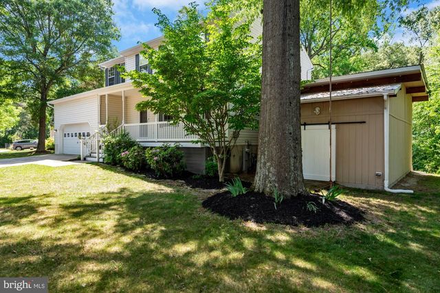 8121 SAGAMORE WAY, Pasadena, MD 21122