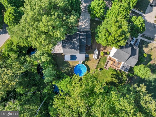 8121 SAGAMORE WAY, Pasadena, MD 21122