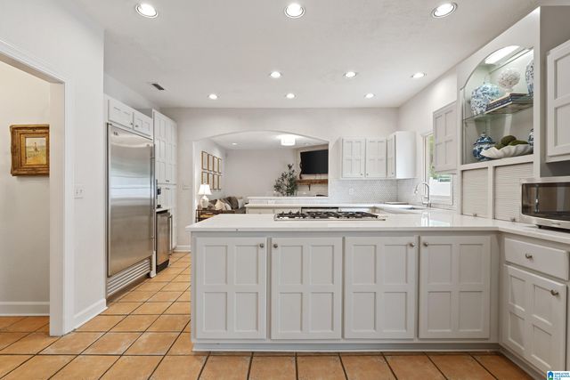 3513 S WOODRIDGE ROAD, Mountain Brook, AL 35223
