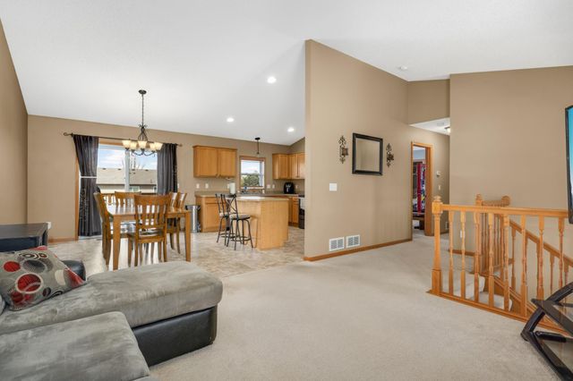 615 Dillon Avenue N, Montrose, MN 55363