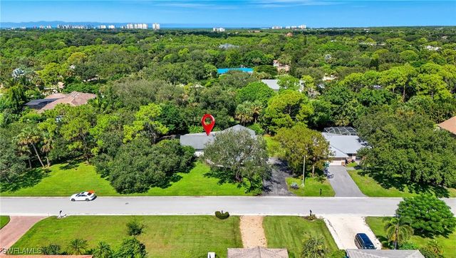 155 Old Tamiami TRL, Naples, FL 34110