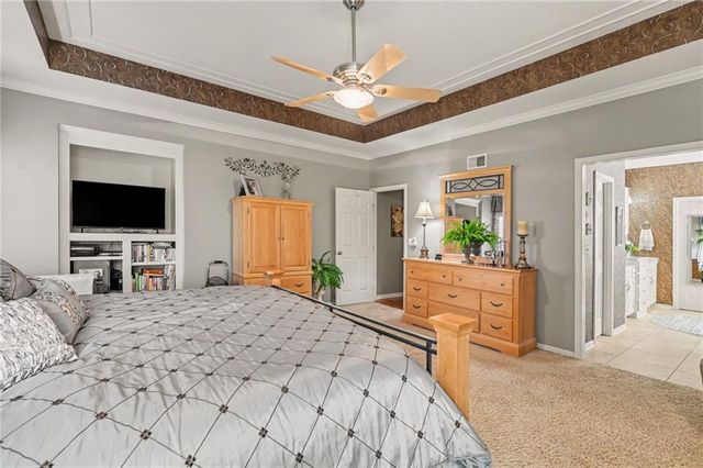 23518 W 72nd Terrace, Shawnee, KS 66227