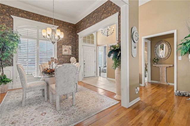 23518 W 72nd Terrace, Shawnee, KS 66227