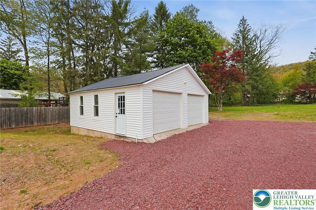 121 Ben Titus Road, Rush Twp, PA 18252