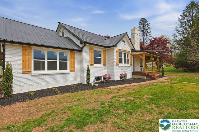 121 Ben Titus Road, Rush Twp, PA 18252