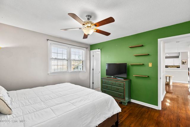 3002 Northwoods Drive, Jacksonville, NC 28540