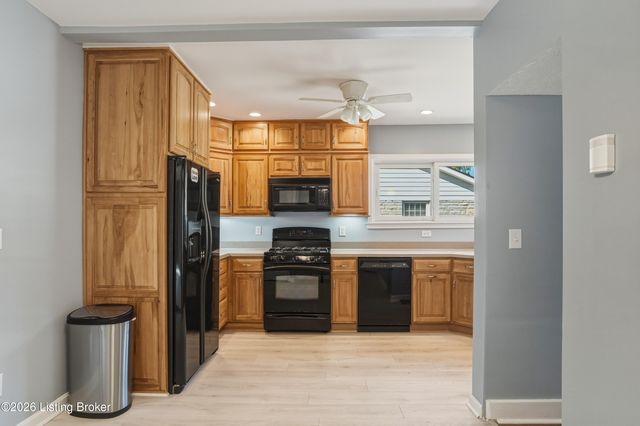 2124 Winston Ave, Louisville, KY 40205