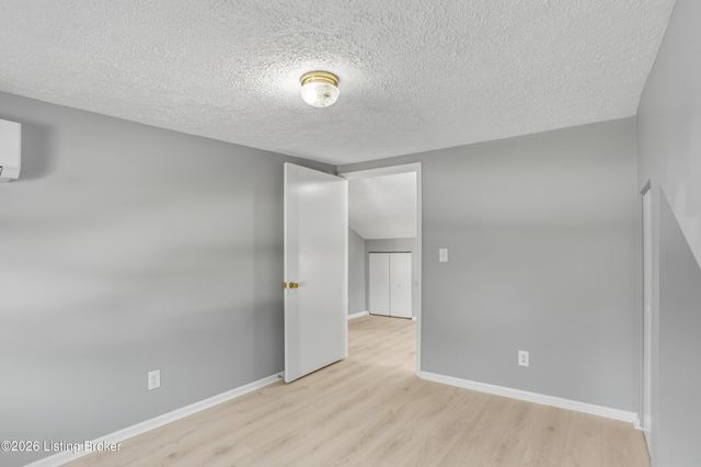 2124 Winston Ave, Louisville, KY 40205