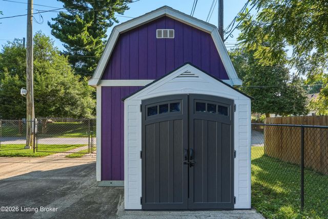 2124 Winston Ave, Louisville, KY 40205