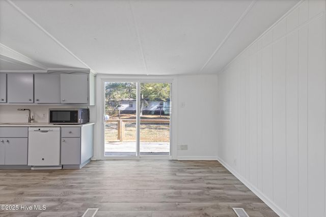 1761 Kittrell Drive SW, Ocean Isle Beach, NC 28469