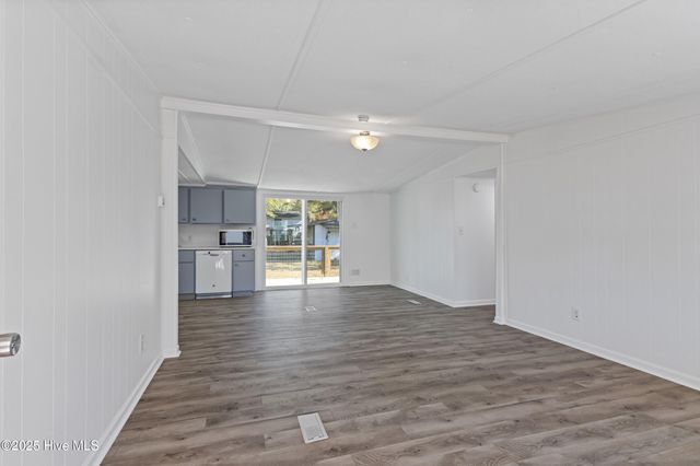 1761 Kittrell Drive SW, Ocean Isle Beach, NC 28469