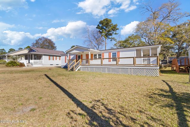 1761 Kittrell Drive SW, Ocean Isle Beach, NC 28469