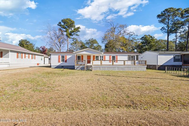 1761 Kittrell Drive SW, Ocean Isle Beach, NC 28469