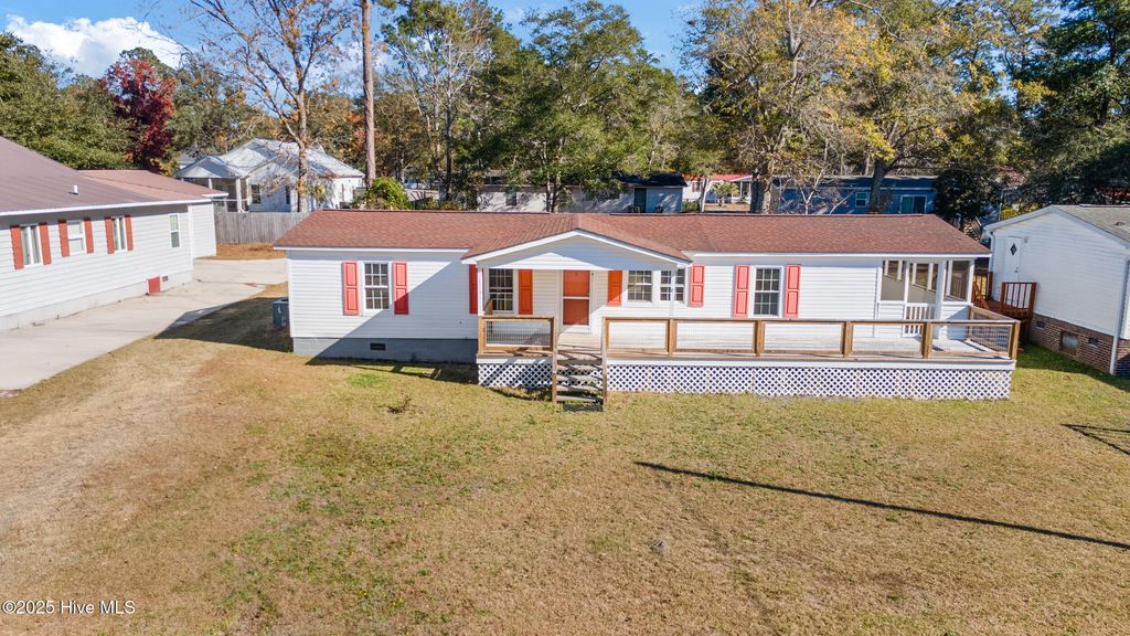 1761 Kittrell Drive SW, Ocean Isle Beach, NC 28469