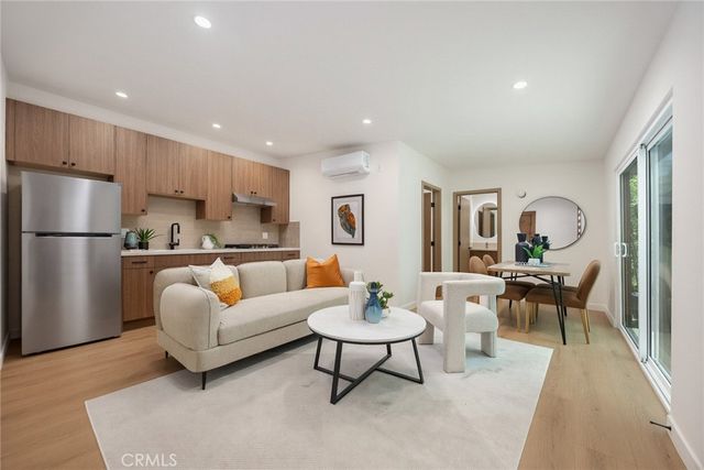 225 Branch, Highland Park, CA 90042