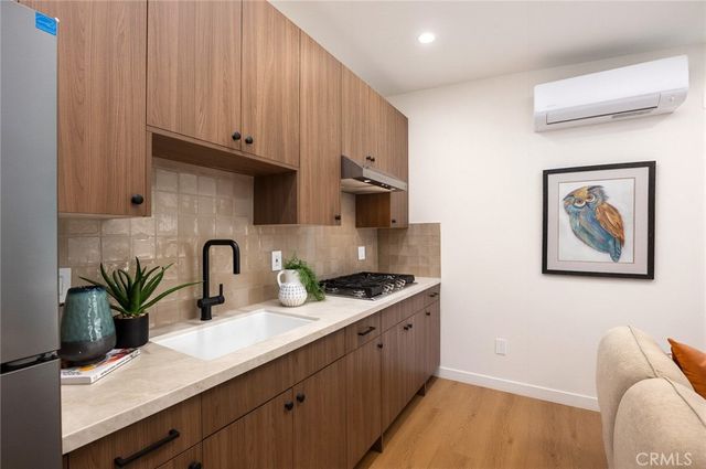 225 Branch, Highland Park, CA 90042