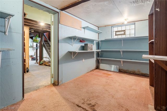 10326 Thrush Avenue, Cleveland, OH 44111