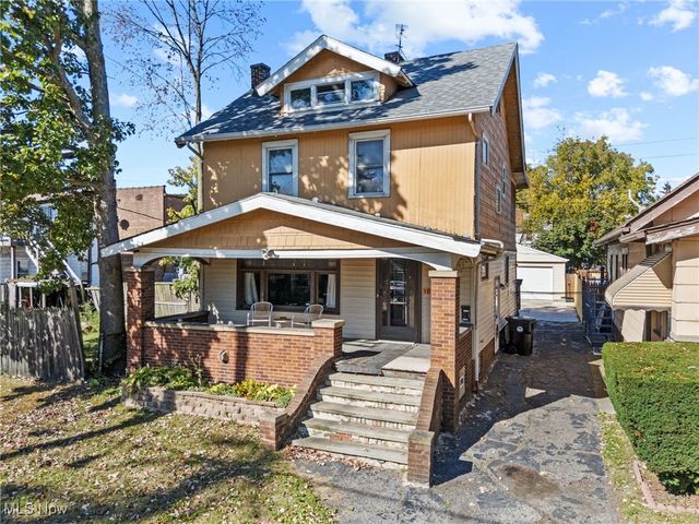 10326 Thrush Avenue, Cleveland, OH 44111