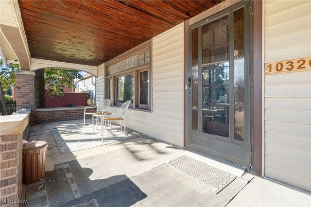 10326 Thrush Avenue, Cleveland, OH 44111