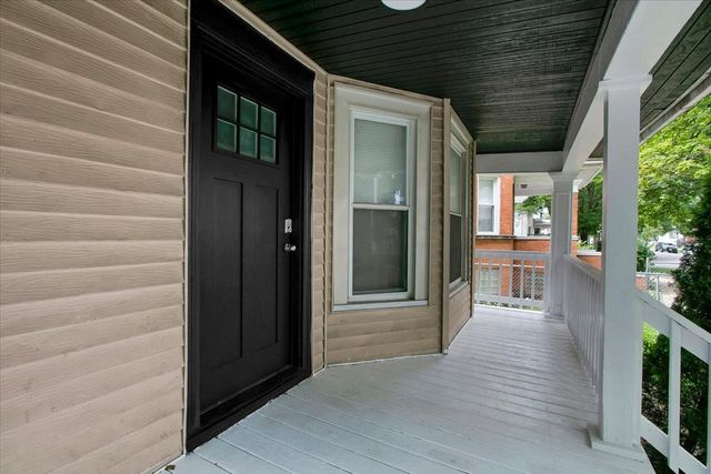 5465 W Cortez Street, Chicago, IL 60651