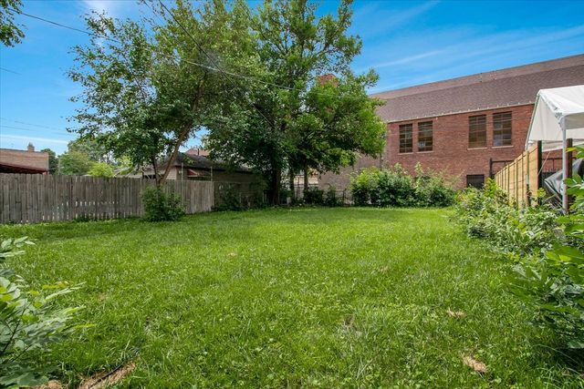 5465 W Cortez Street, Chicago, IL 60651