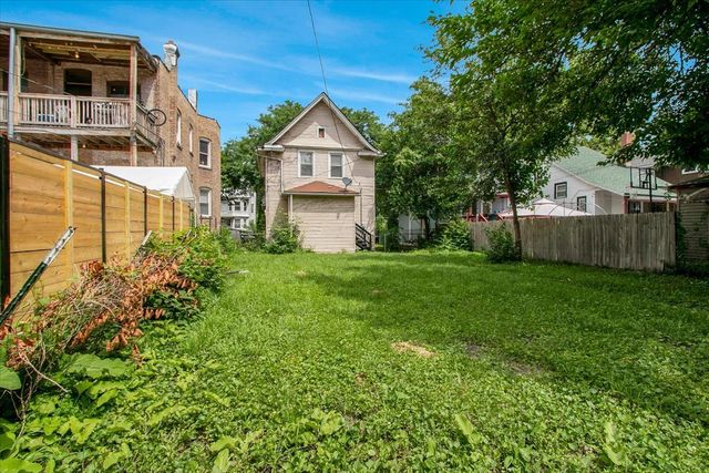 5465 W Cortez Street, Chicago, IL 60651