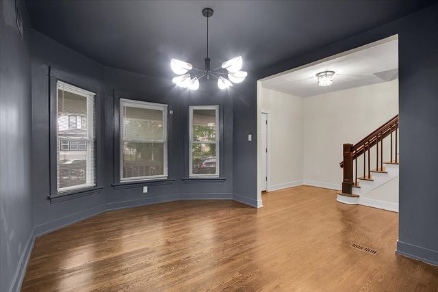 5465 W Cortez Street, Chicago, IL 60651