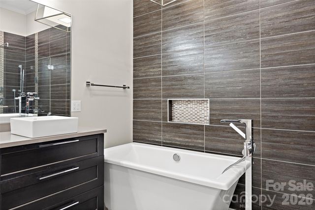 3112 Ethereal Lane, Charlotte, NC 28226