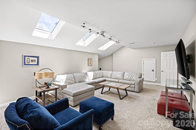 3112 Ethereal Lane, Charlotte, NC 28226