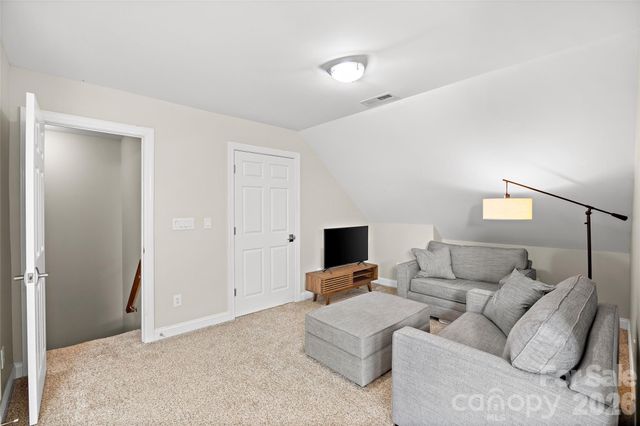 3112 Ethereal Lane, Charlotte, NC 28226