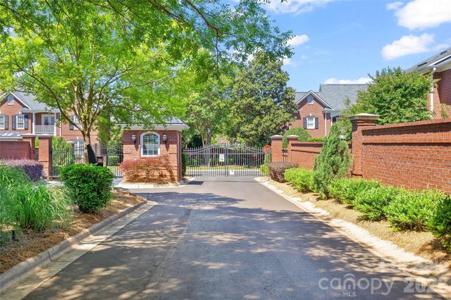 3112 Ethereal Lane, Charlotte, NC 28226