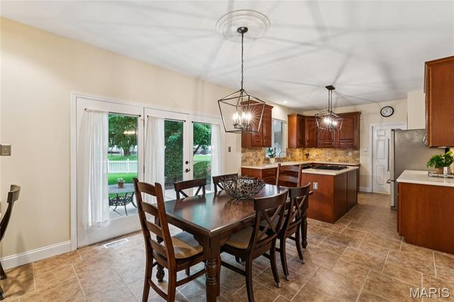 510 Quarterhorse Trail, St Peters, MO 63376