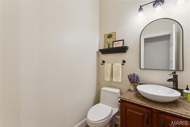 510 Quarterhorse Trail, St Peters, MO 63376