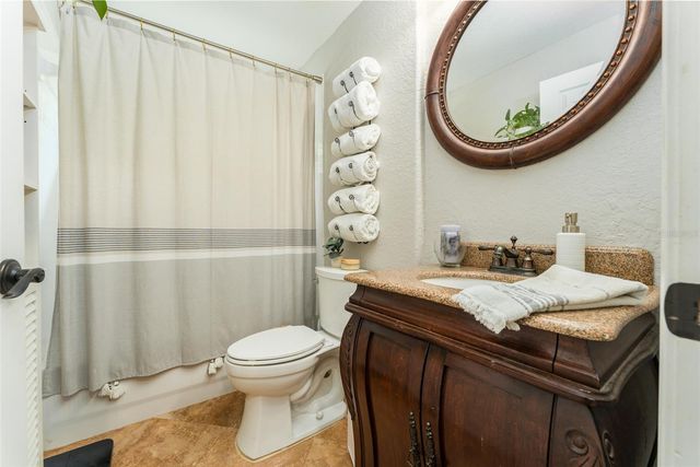 9060 PINEBREEZE DRIVE, Riverview, FL 33578