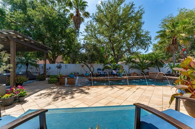 9060 PINEBREEZE DRIVE, Riverview, FL 33578
