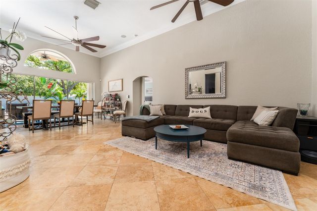 9060 PINEBREEZE DRIVE, Riverview, FL 33578